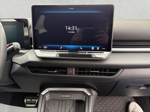 T-Roc 1.5 eTSI DSG R-Line, Navi, IQ. Light, Klim
